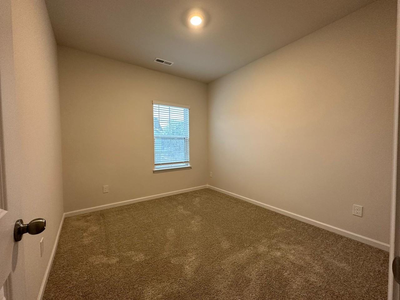 10008 Hemingway Pl #1 - Photo 3 of 20