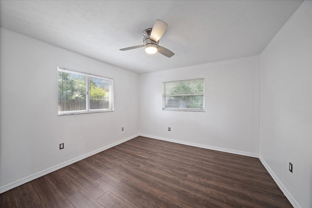 2619 Robinson Ave #1 - Photo 6 of 11