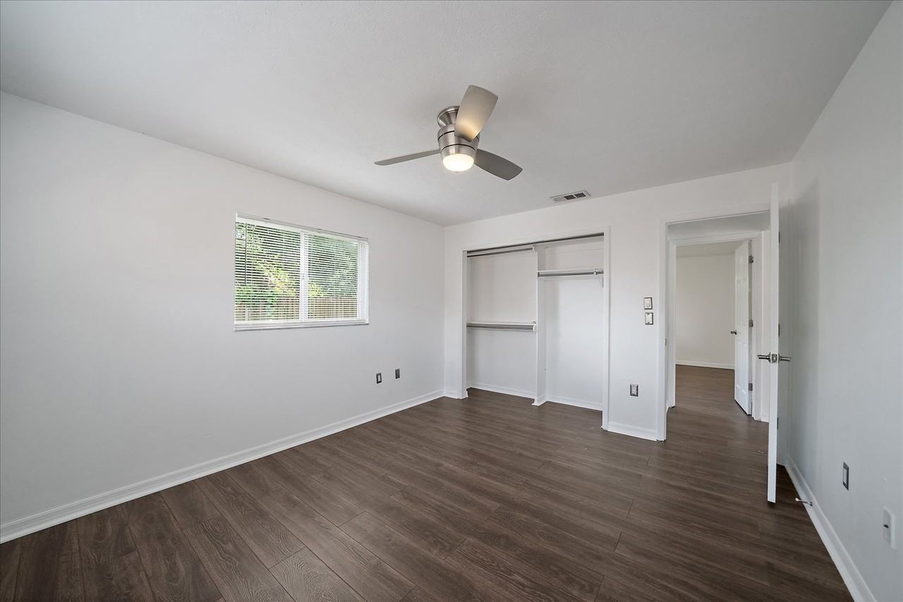 2619 Robinson Ave #1 - Photo 7 of 11
