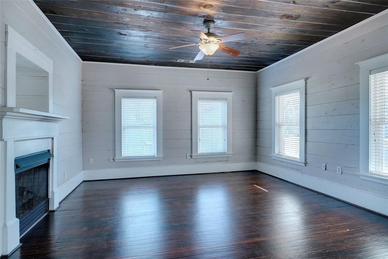 400 W Highland St #1 - Photo 4 of 29