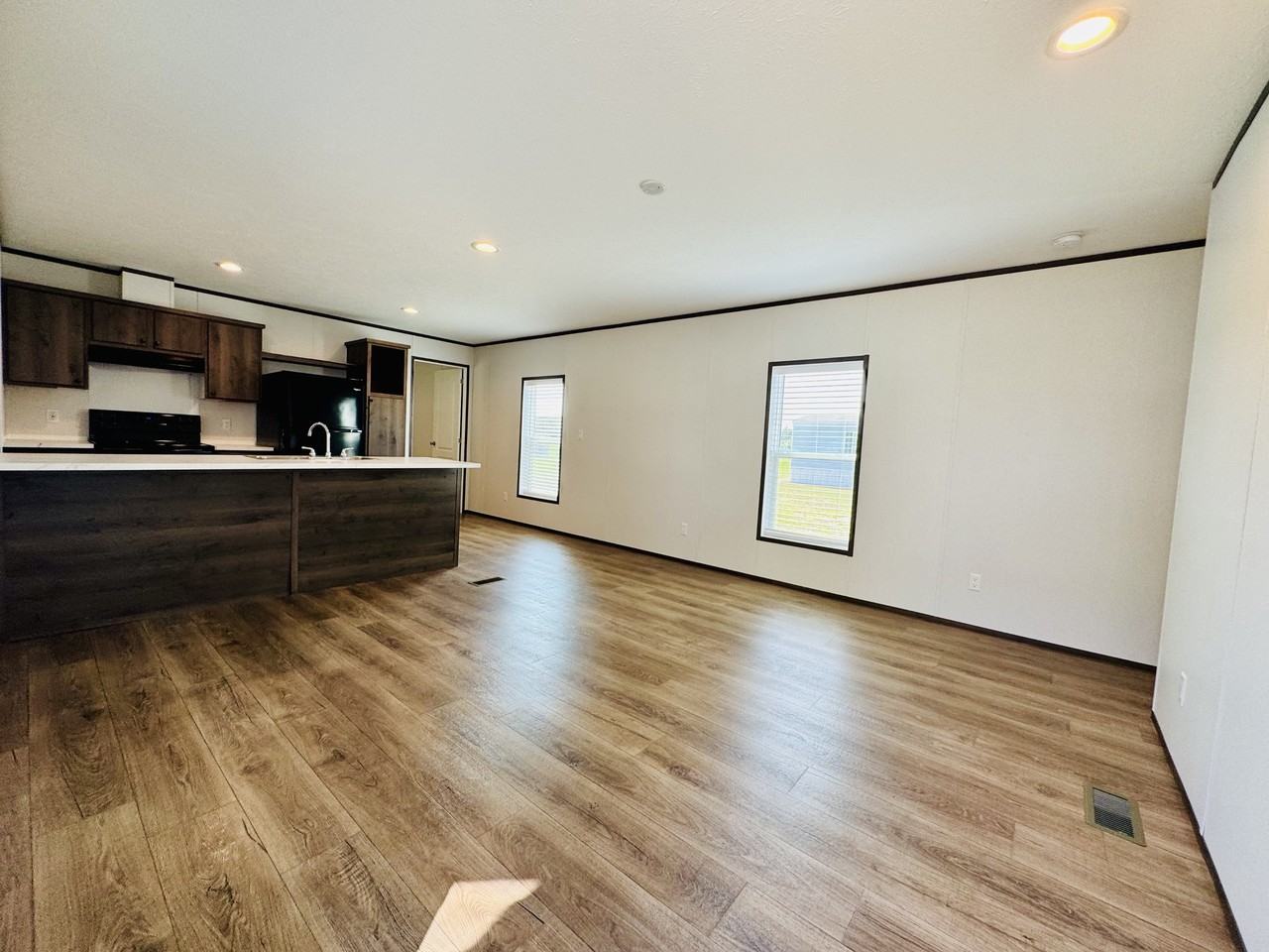 3753 Valley Forge Rd #1 - Photo 6 of 27