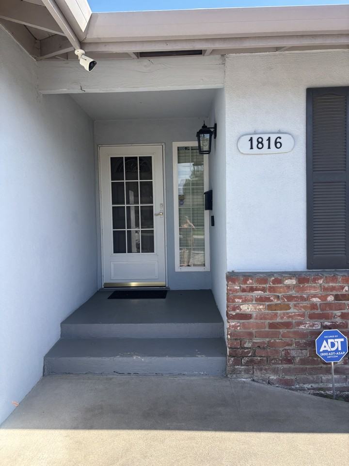 1816 Fallon Ln #1 - Photo 3 of 27