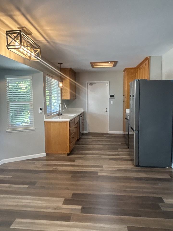 1816 Fallon Ln #1 - Photo 7 of 27