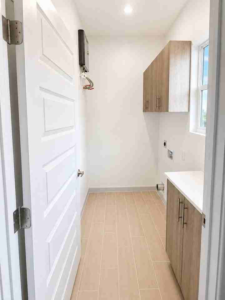 217 N 7th St #3 - Photo 5 of 9