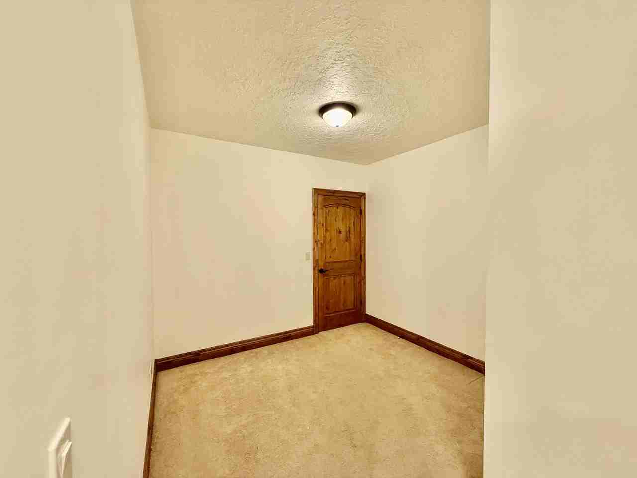 6819 S Greenfield Way Bsmt - Photo 5 of 17