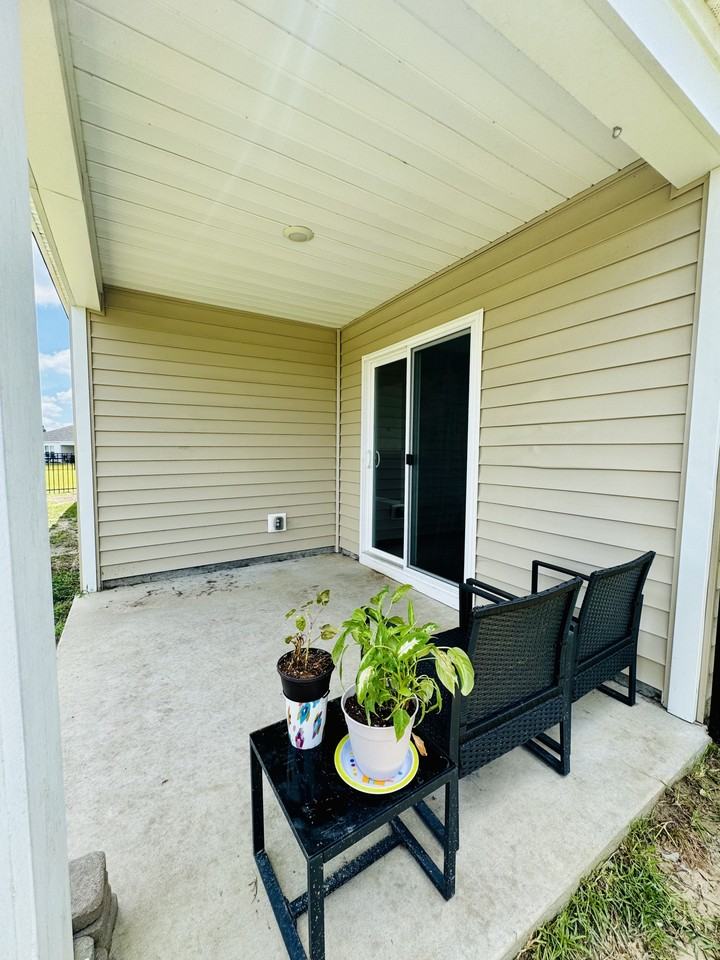 809 Woodland Farms Cir #1 - Photo 6 of 35