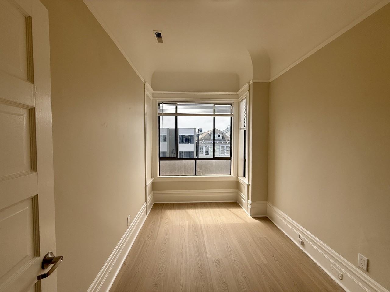 272 4th Ave #272 - Photo 4 of 24