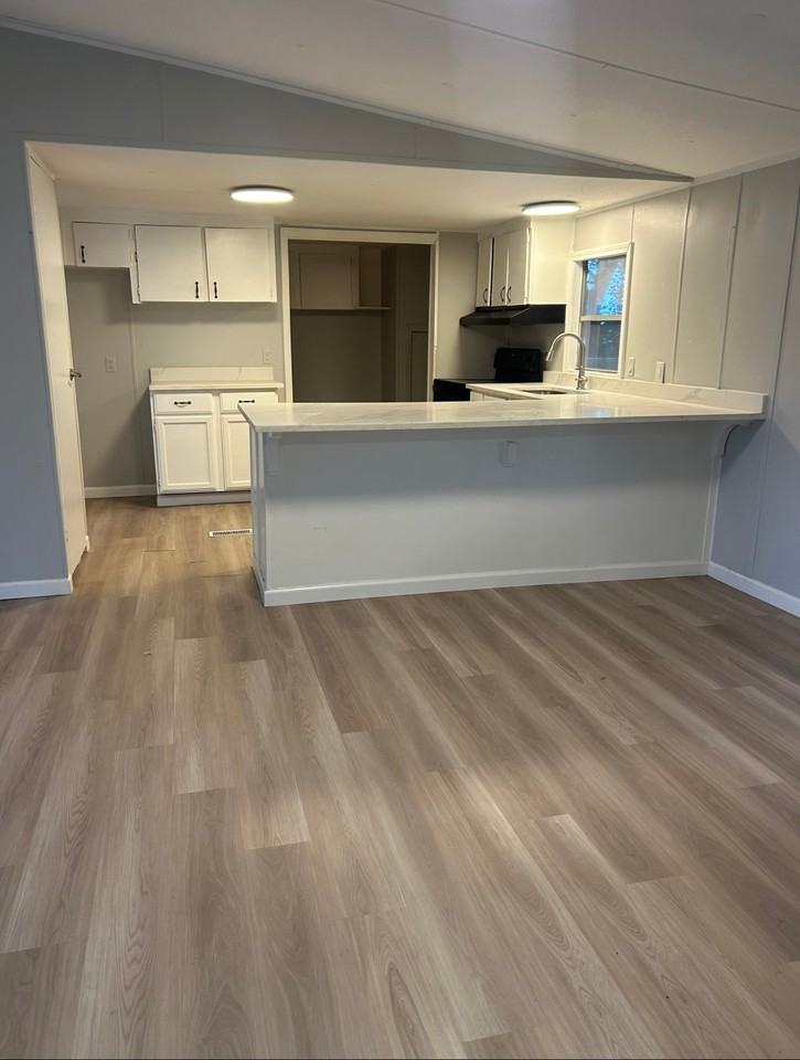 109 Rena Dr #1 - Photo 4 of 10