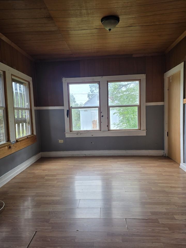 510 Edwards St #1 - Photo 2 of 6