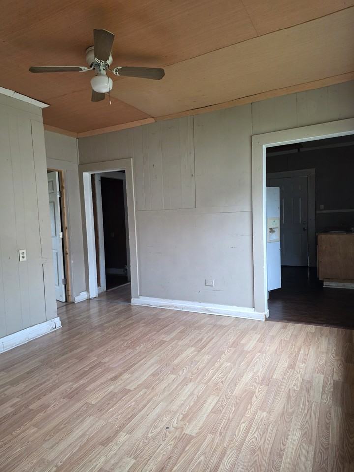510 Edwards St #1 - Photo 3 of 6