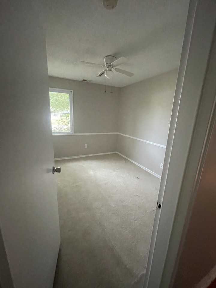 1147 Cornish St Ne #0 - Photo 5 of 9