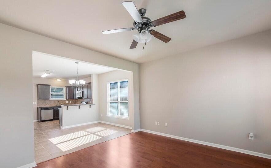 102 Sabine Dr #1 - Photo 4 of 9