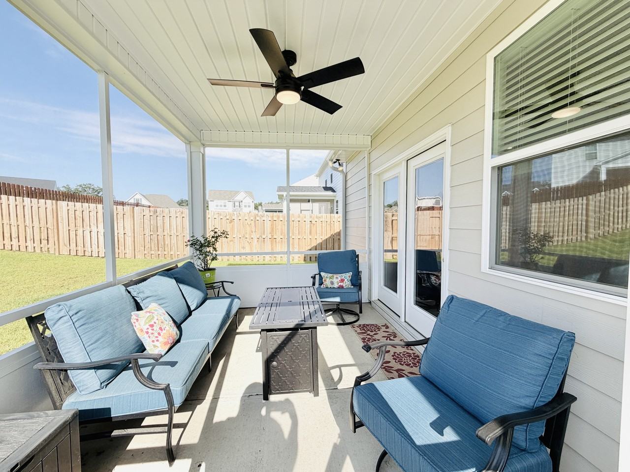 667 Honeydew Dr #1 - Photo 7 of 36