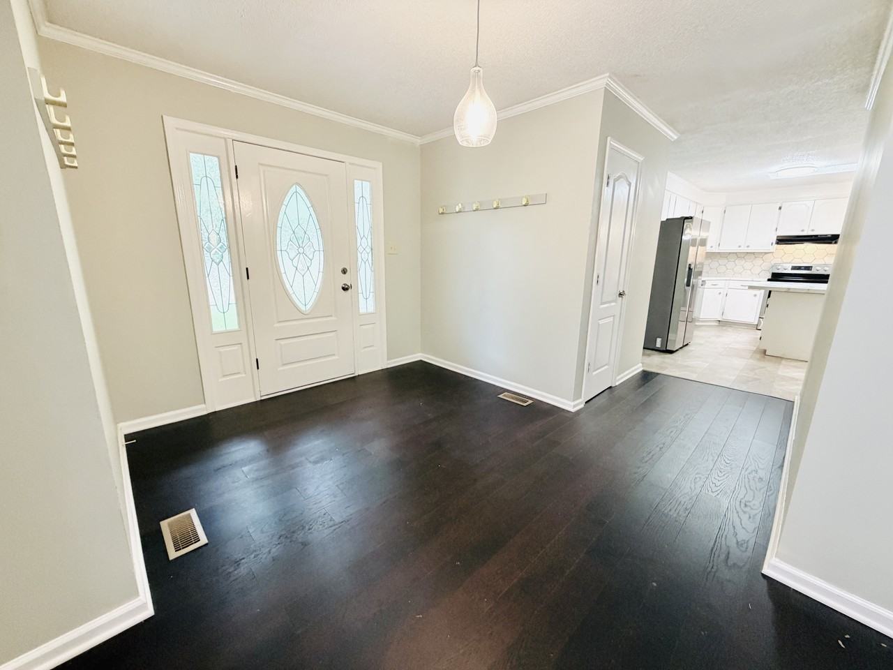 7905 Castleton Ln #1 - Photo 4 of 29