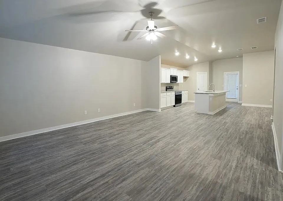 1321 Bourbon St #1 - Photo 3 of 10