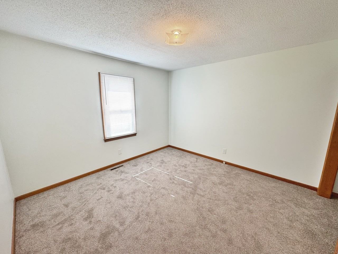 802 N College Ave #1 - Photo 5 of 16