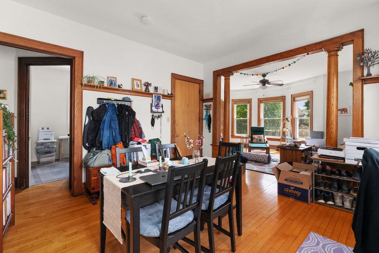 613 S Baldwin St #613 - Photo 3 of 15