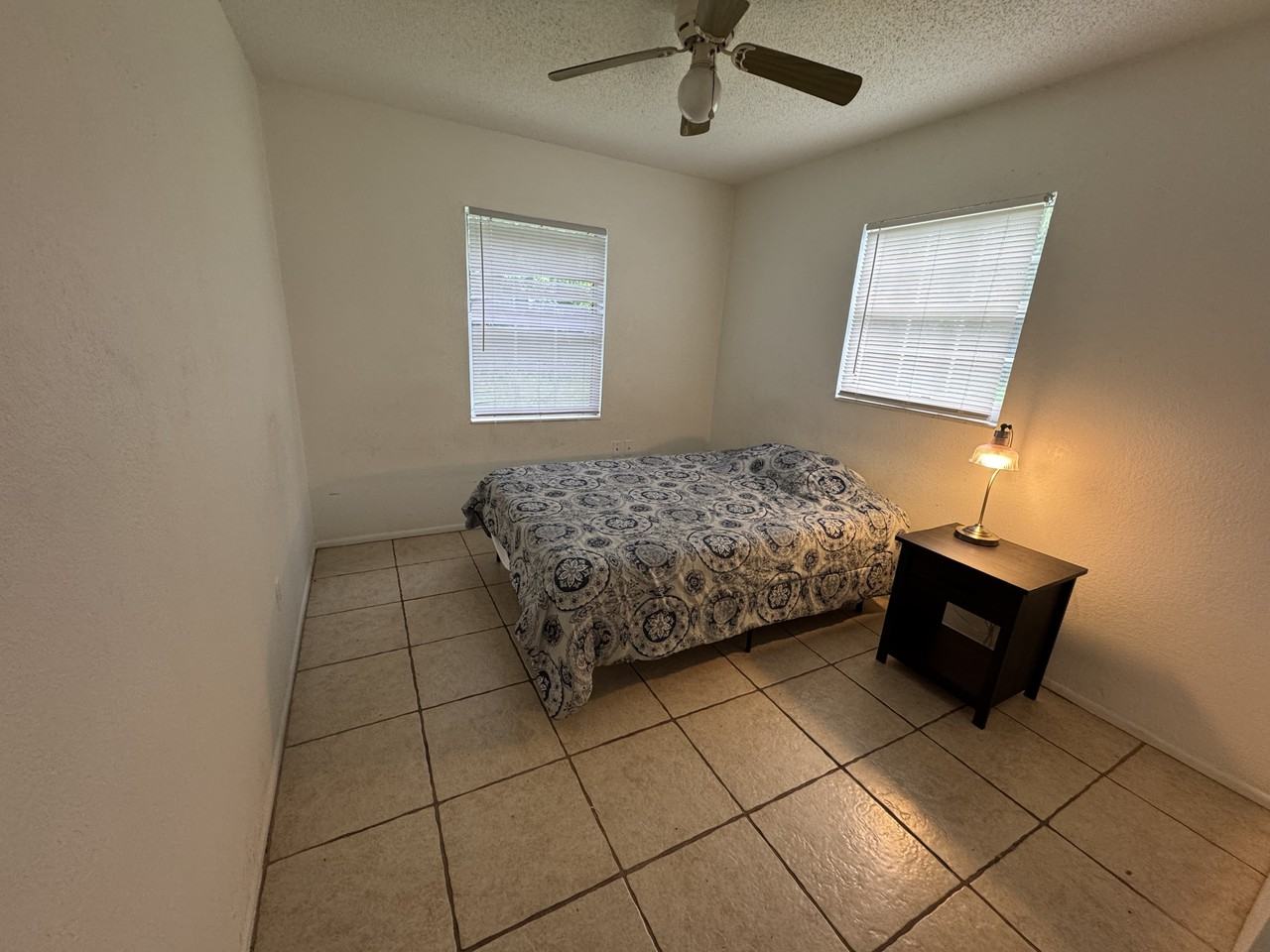 148 Deacon Jones Blvd Rm 2 #2 - Photo 3 of 13