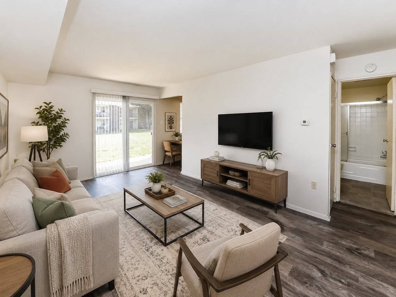 Lumberton Apartment Homes - Photo 4 of 28