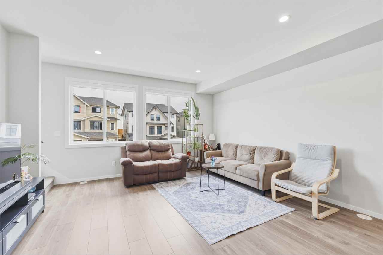 1833 165A Street #105 - Photo 6 of 26
