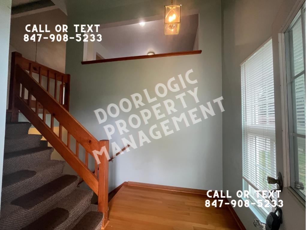 965 Amberwood Pl - Photo 3 of 31