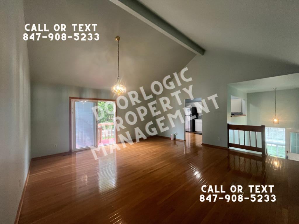 965 Amberwood Pl - Photo 5 of 31