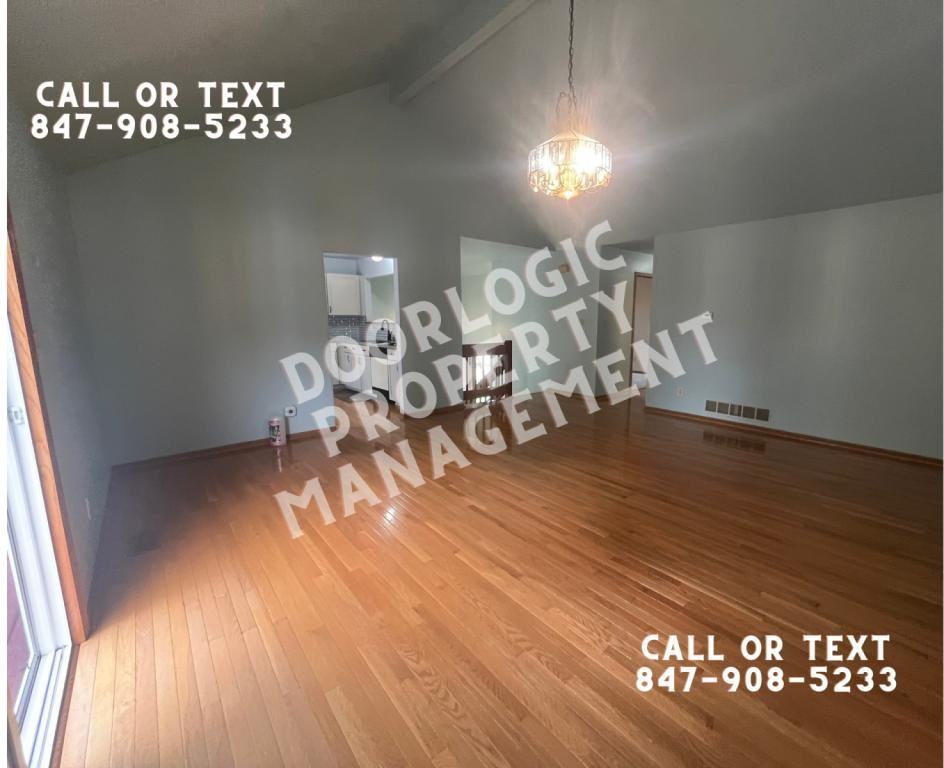 965 Amberwood Pl - Photo 6 of 31