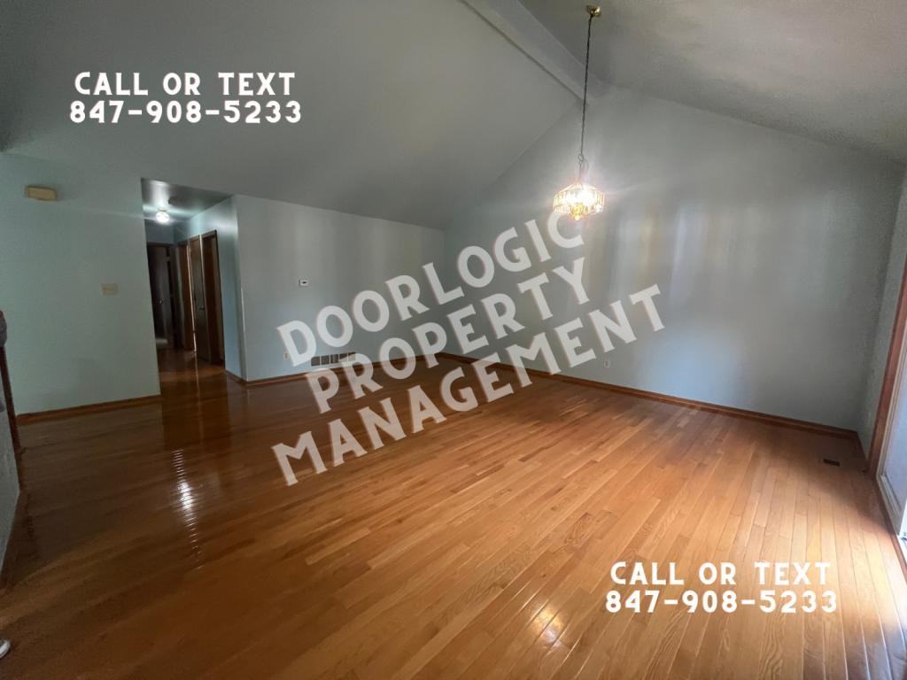965 Amberwood Pl - Photo 7 of 31