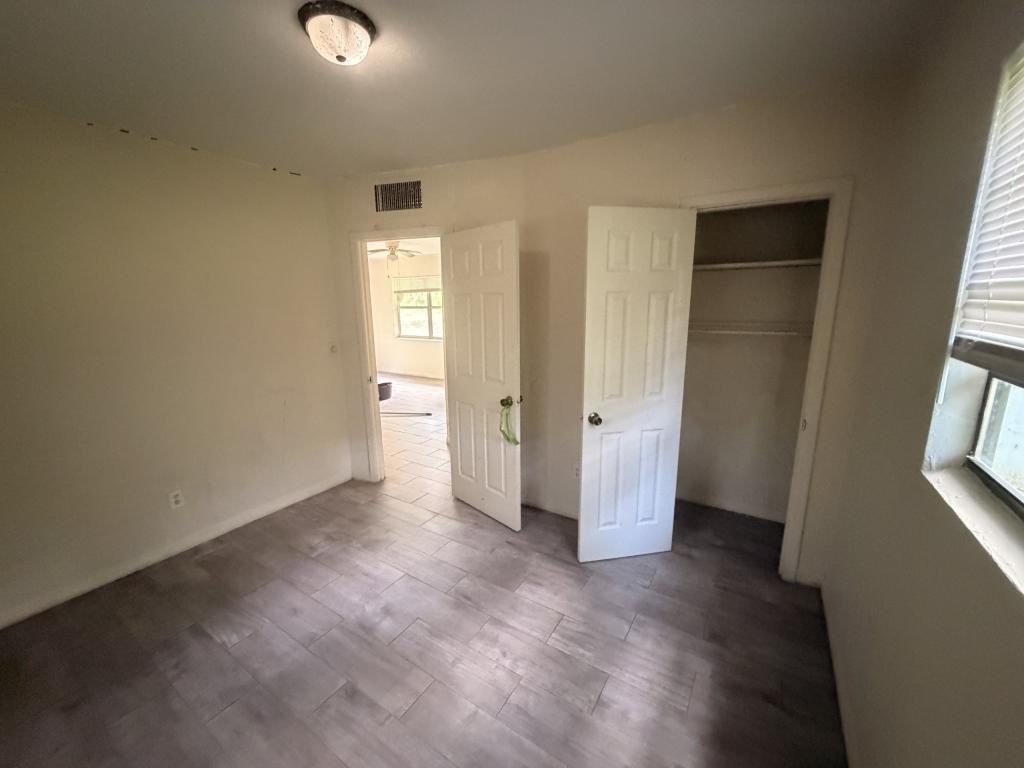 1314 Andrew St - Photo 7 of 9