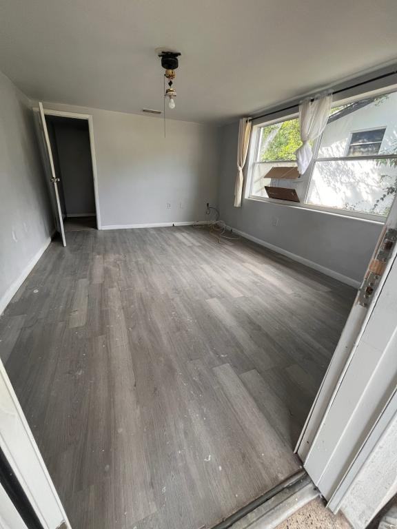 16 N Jackson St - Photo 2 of 7