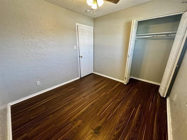 1710 10th St - Photo 7 of 8