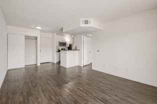 1725 Grismer Ave - Photo 1 of 1