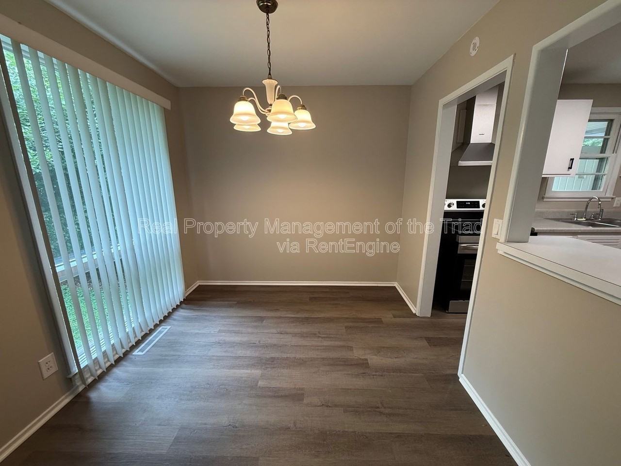 2523 Overbrook Dr - Photo 6 of 19
