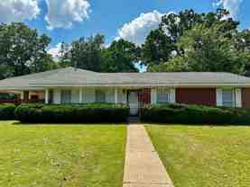 712 Sir Michael Dr - Photo 1 of 1