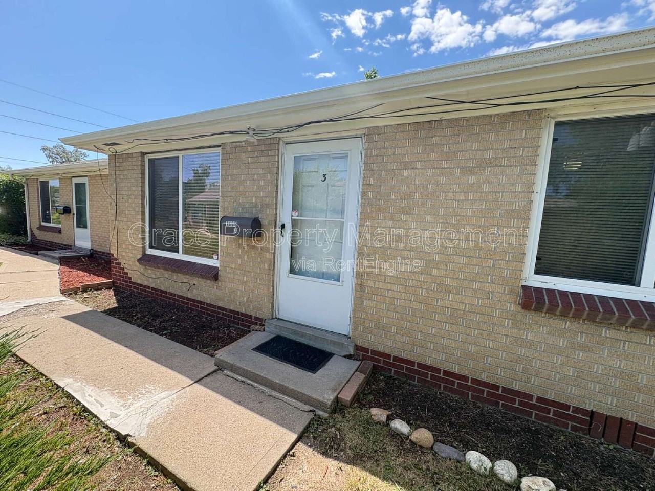 1665 Pierce St #3 - Photo 2 of 15