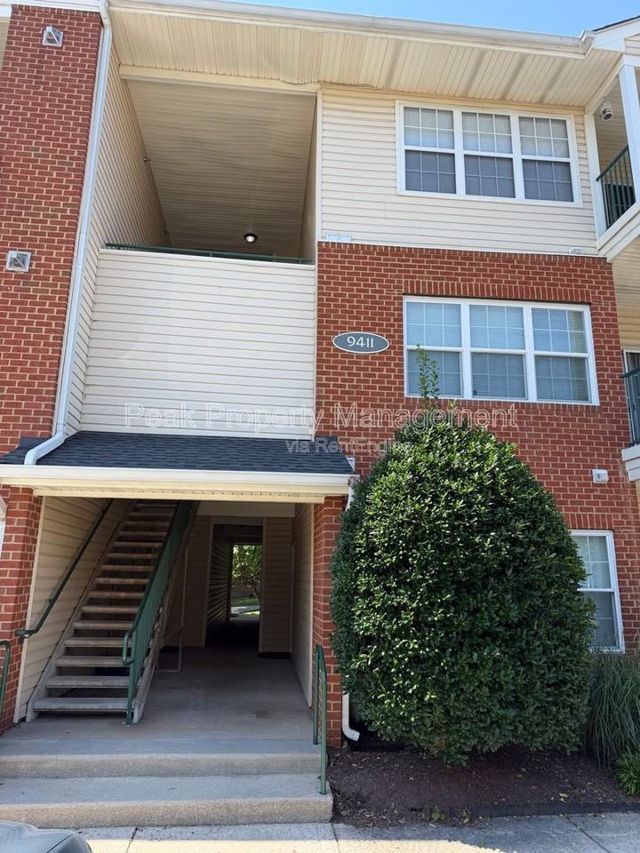 9411 Links Ln #M - Photo 2 of 18