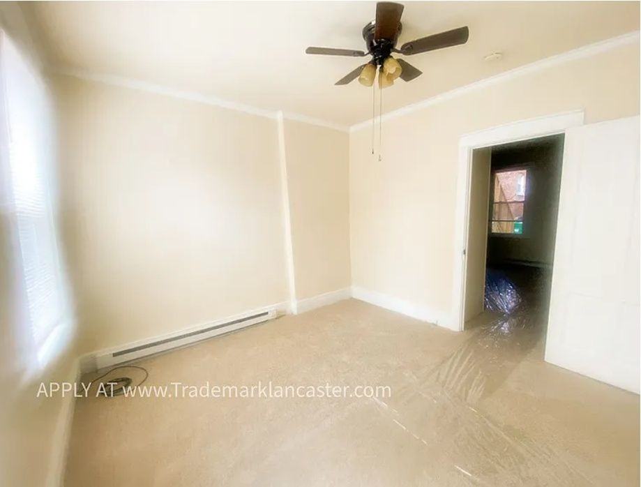 215 W Vine St #1 - Photo 2 of 7