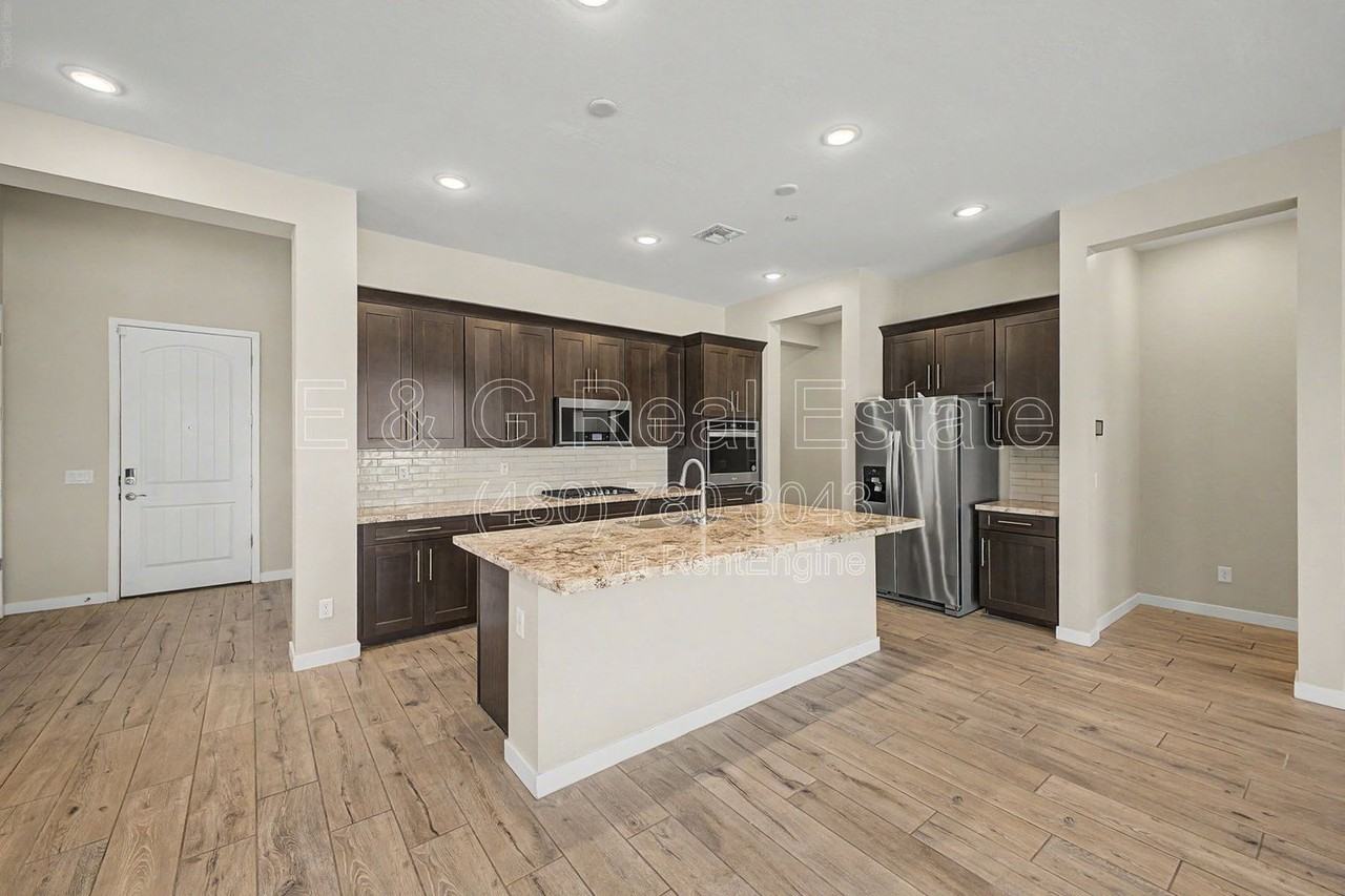 1899 N 140th Dr - Photo 7 of 26