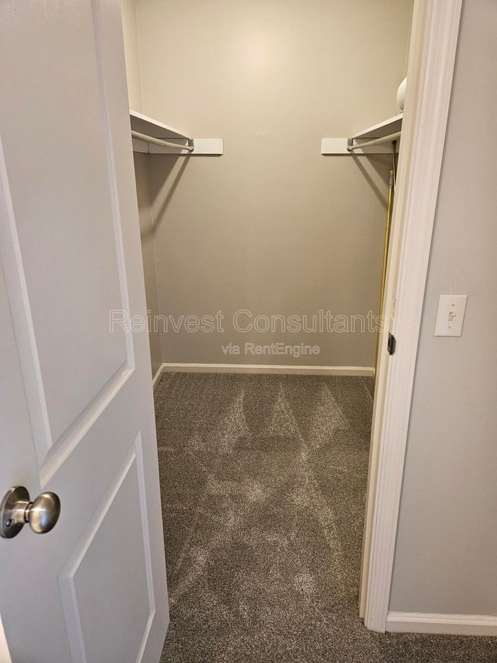 51 Winchester Pl #C - Photo 5 of 12