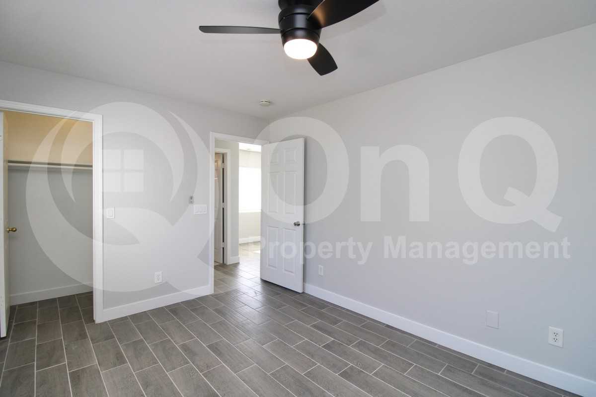 2153 W Morten Ave #2 - Photo 6 of 15