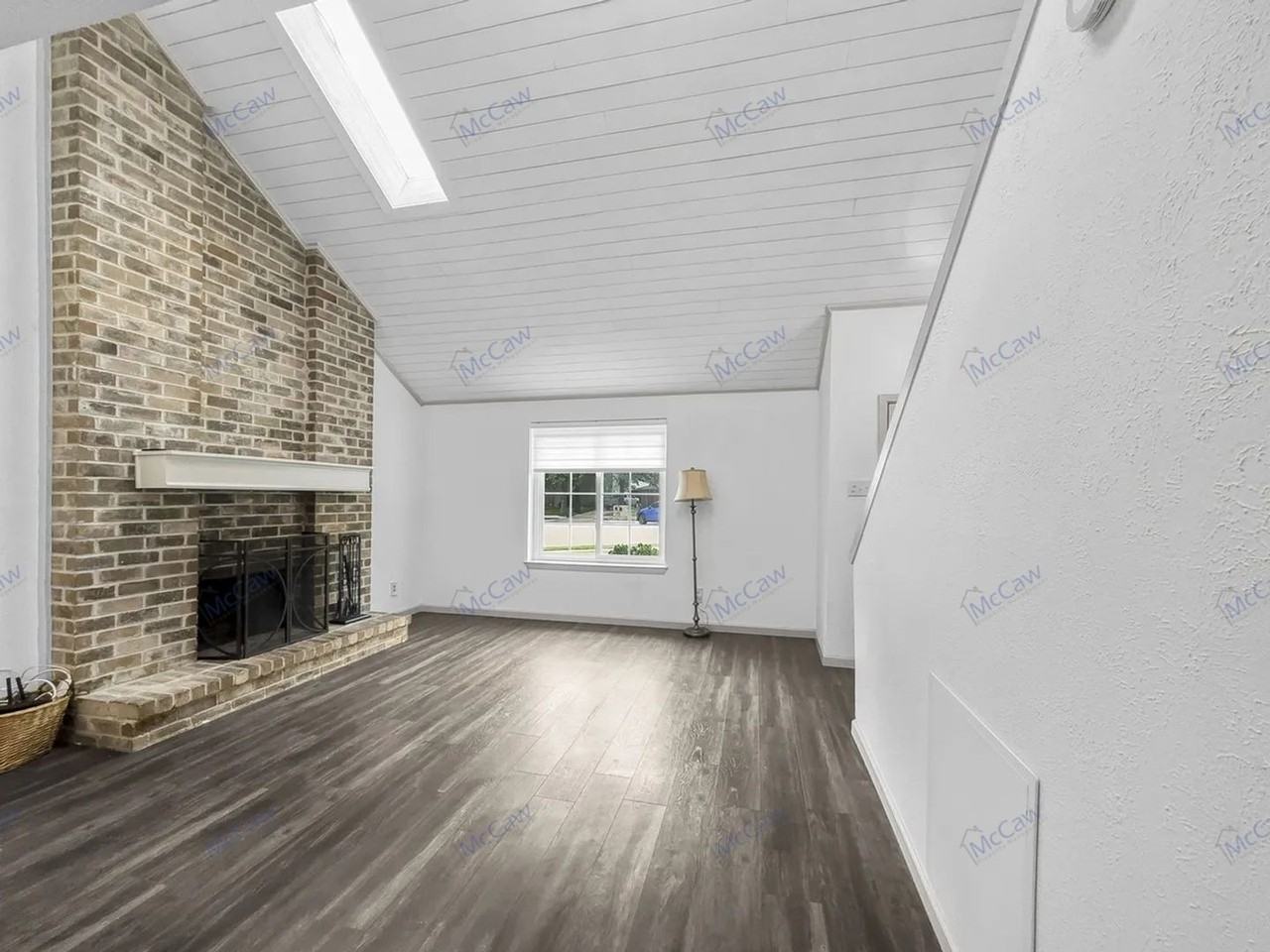 767 Dove Cir - Photo 7 of 30