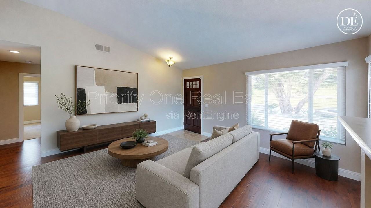 15706 Camino Crisalida - Photo 7 of 22