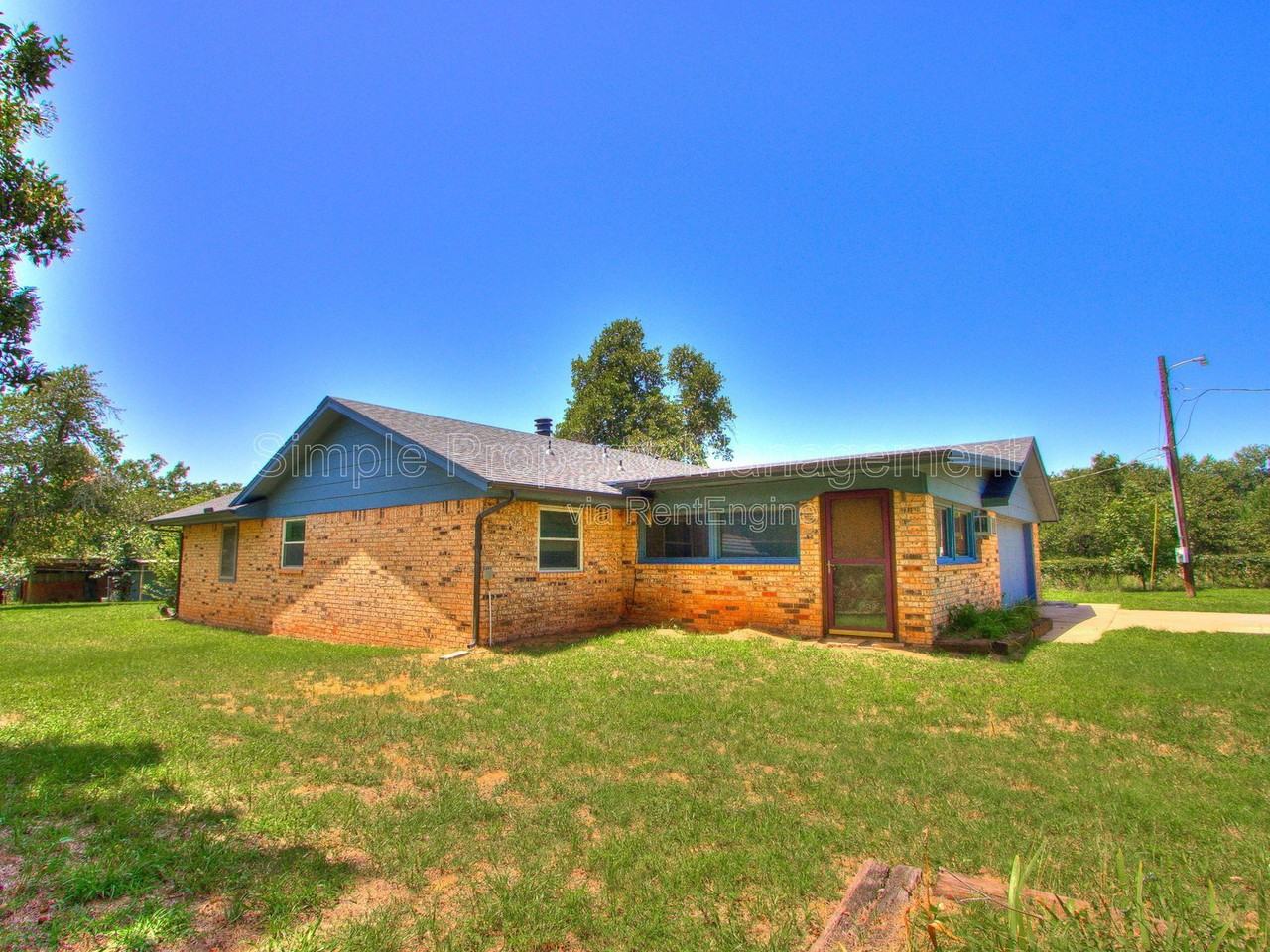 18916 Dave Dr - Photo 2 of 34