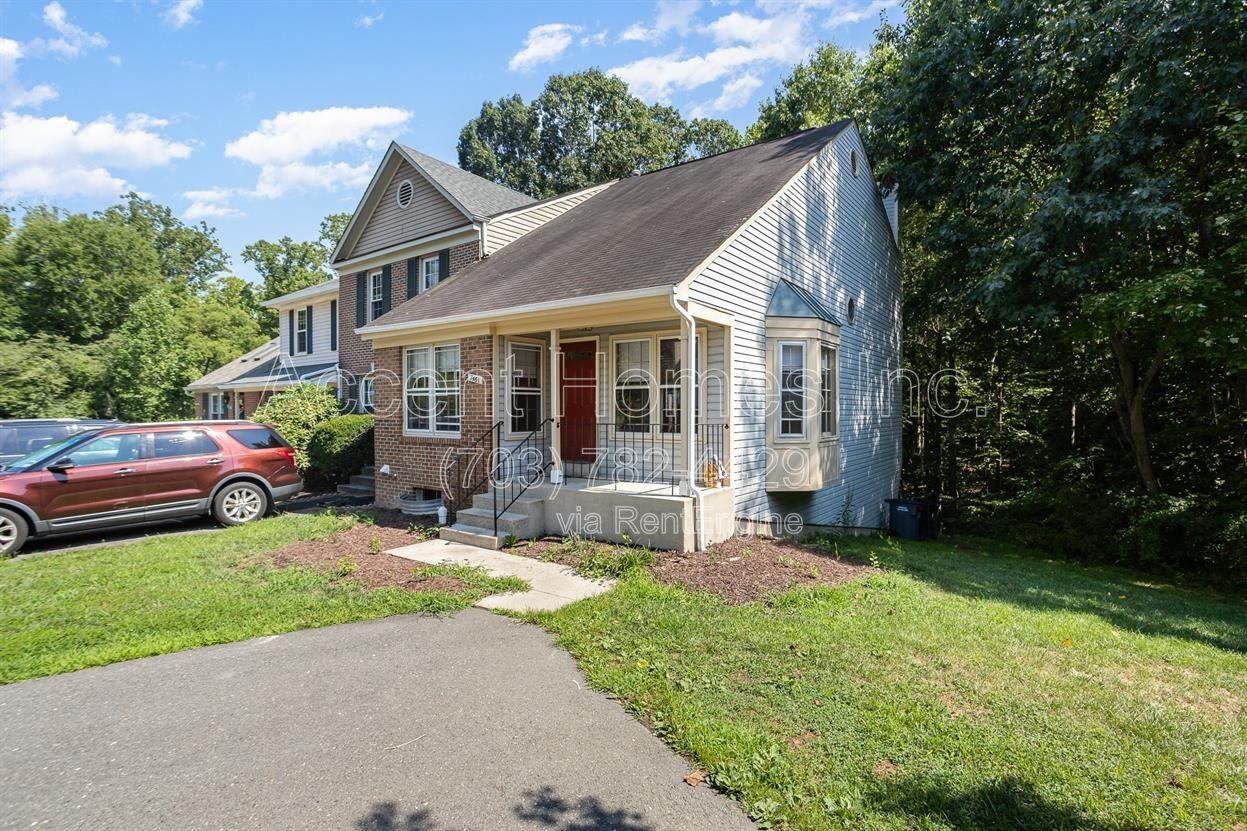 7461 Ridge Oak Ct - Photo 2 of 38