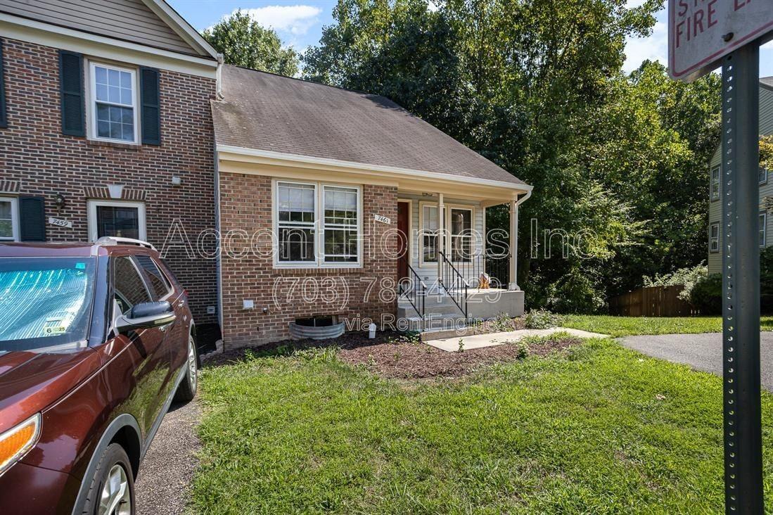 7461 Ridge Oak Ct - Photo 3 of 38