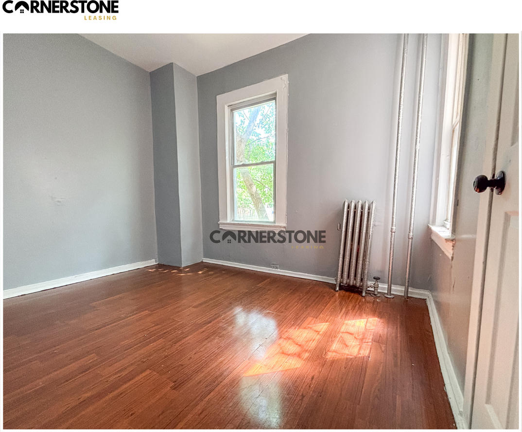 319 Irvine Turner Blvd - Photo 4 of 10