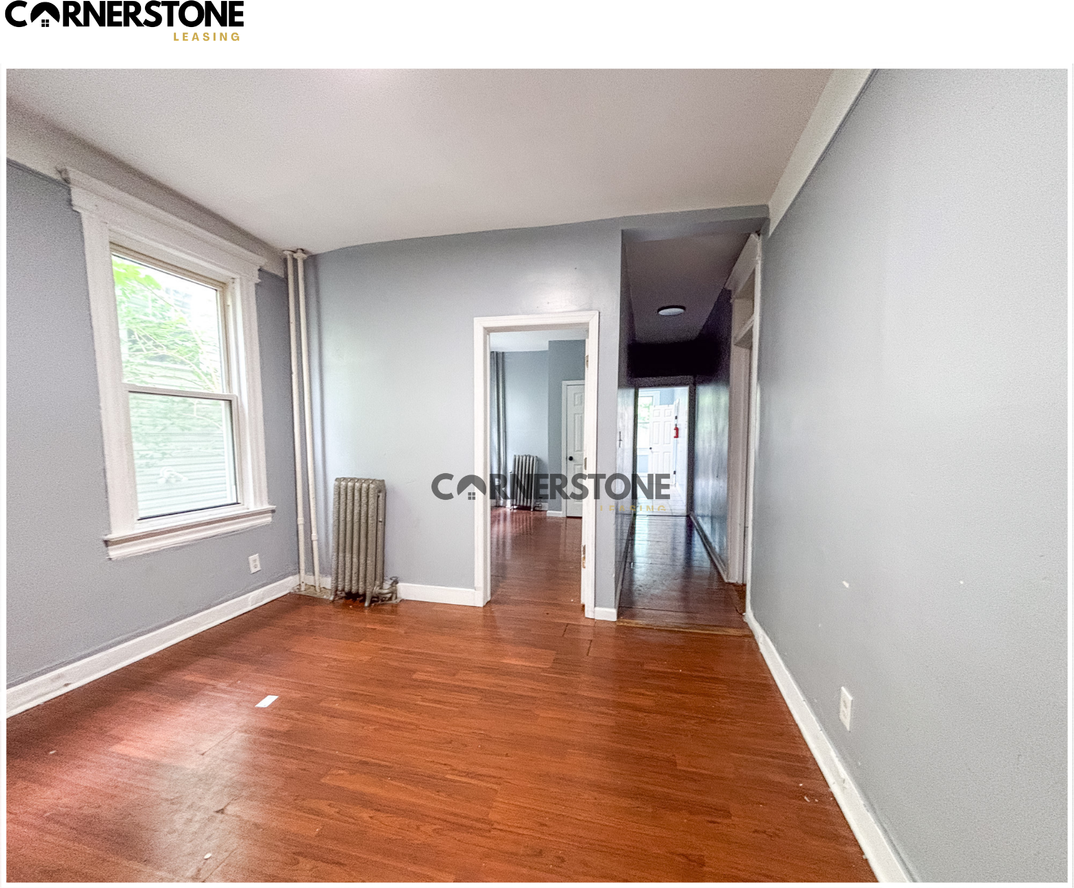 319 Irvine Turner Blvd - Photo 6 of 10