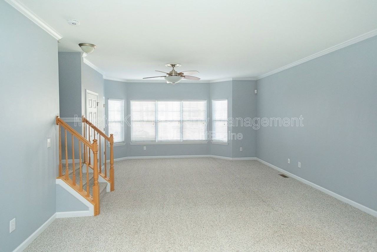 118 Darley Dale Loop - Photo 7 of 35