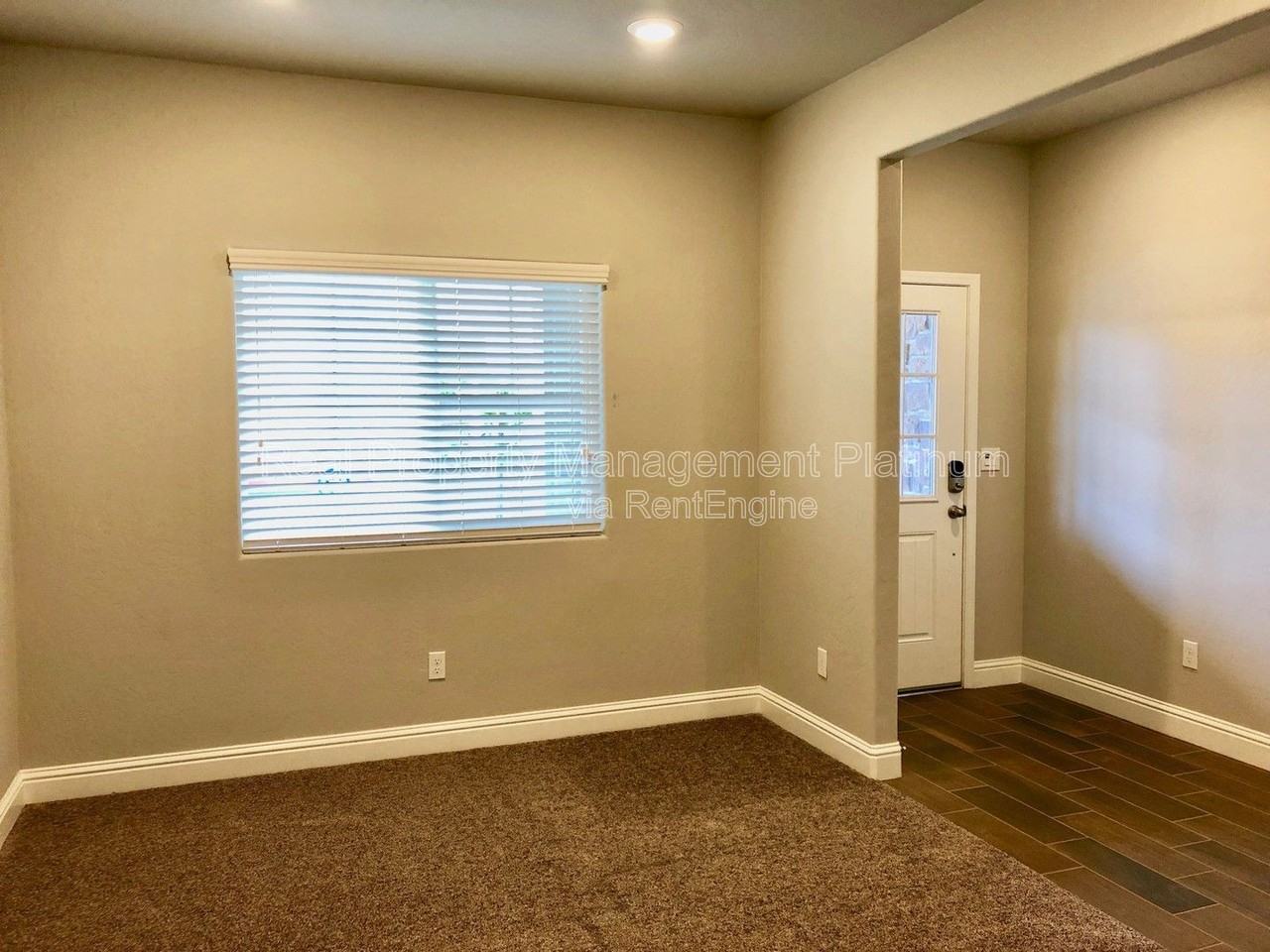 4150 Duncan Ave - Photo 4 of 30