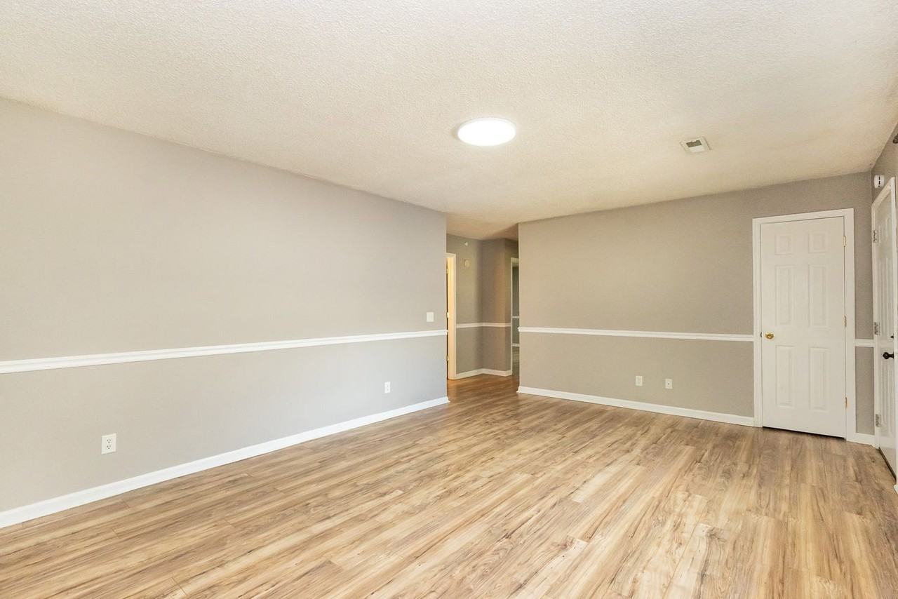 6076 Old Dayton Pike #A - Photo 6 of 17